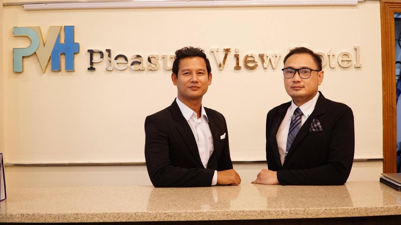 Pleasure View Hotel ヤンゴン エクステリア 写真